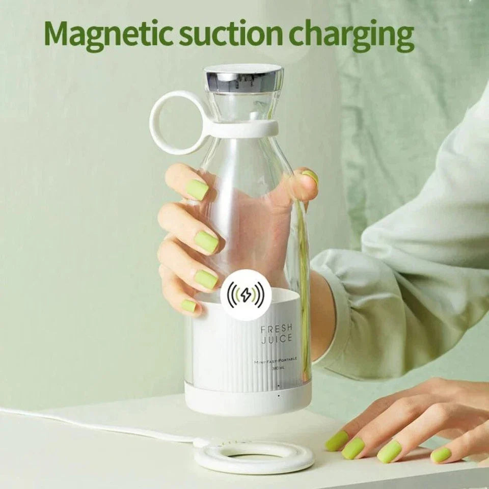 Mini Portable Juicer – USB Rechargeable Fresh Juice Blender